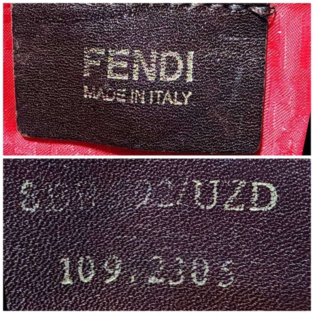 Authentic FENDI Zucca Spalmati Pochette Brown - Picture 7 of 12